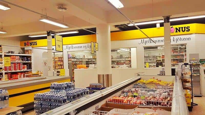 photo inside a grocery store in iceland