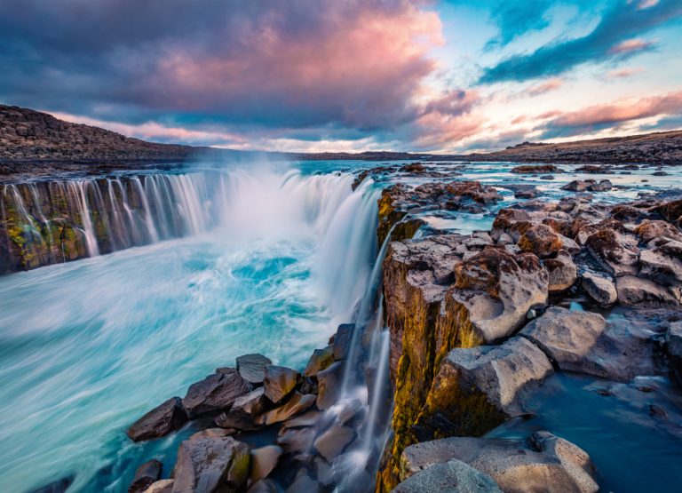 15 Epic Iceland Road Trip Itineraries For Your Bucket List - Iceland ...