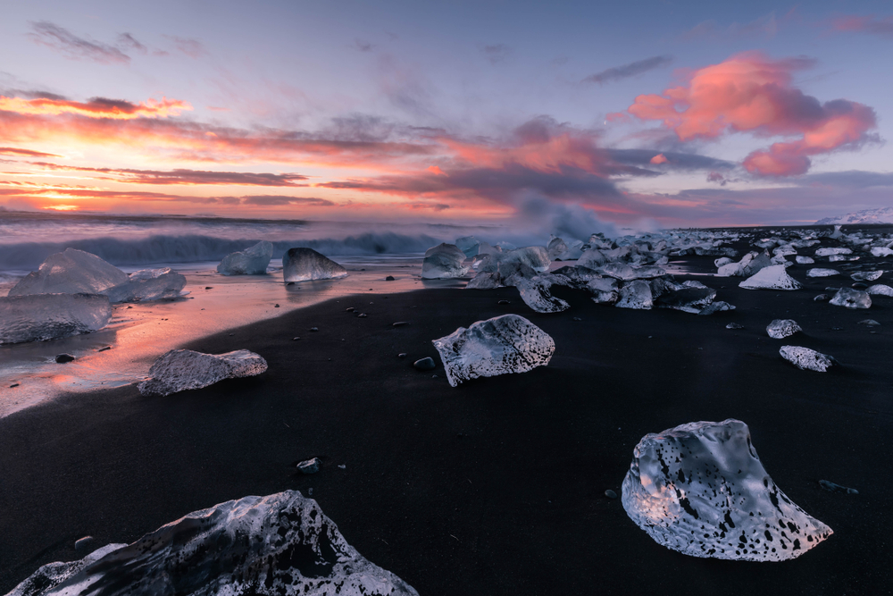 Pink sunset over the ice on the back Diamond Beach.